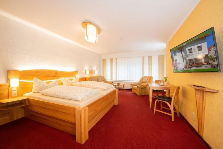 Room 3 of 42