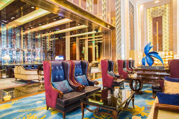 Lobby Photos