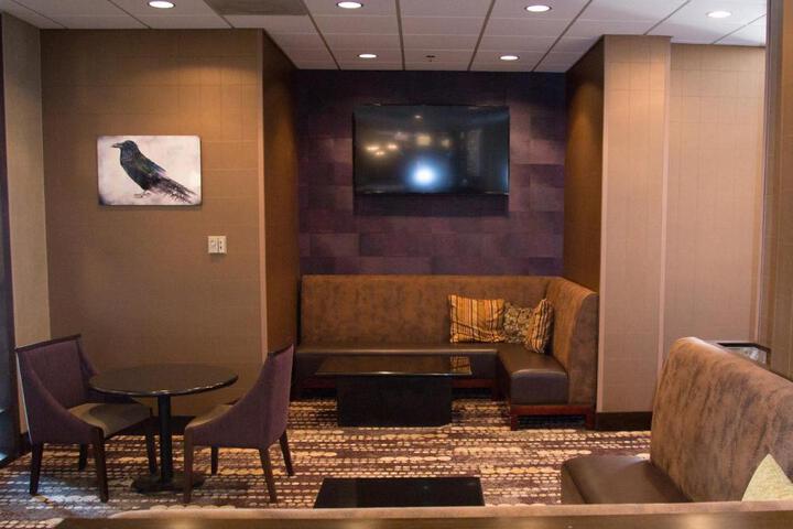 Bar/lounge