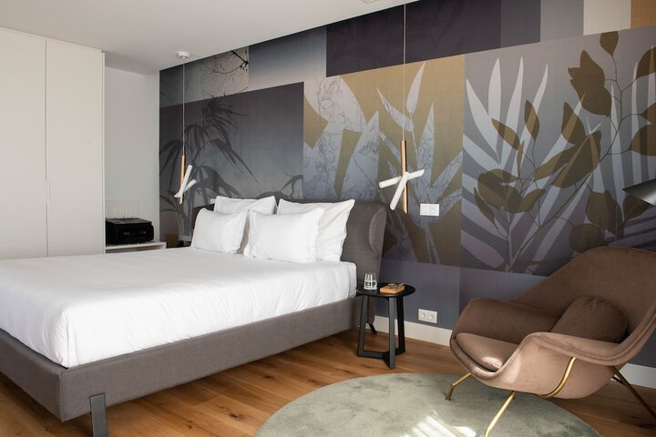 Room 20 of 100