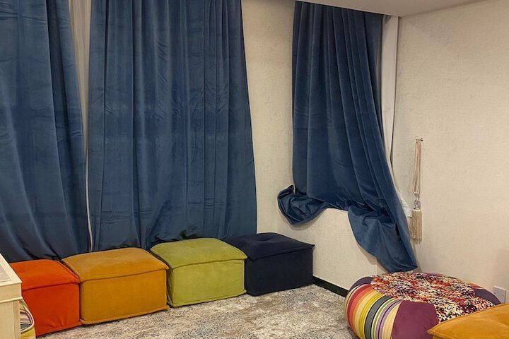 Room 11 of 15
