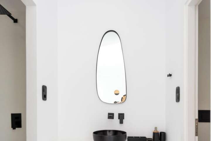 Room 43 of 51