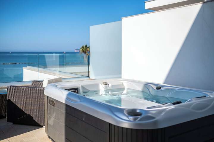 Pool 58 of 114