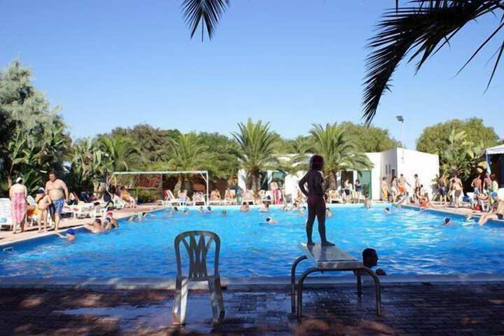 Pool Hotel