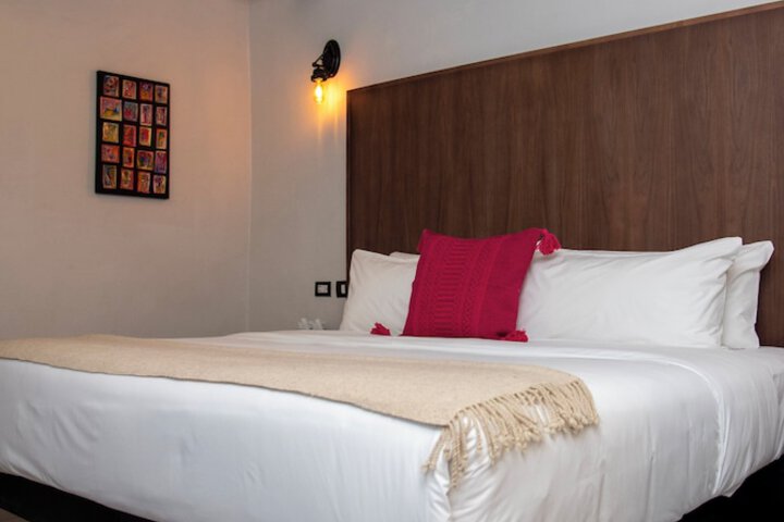 Room 30 of 75