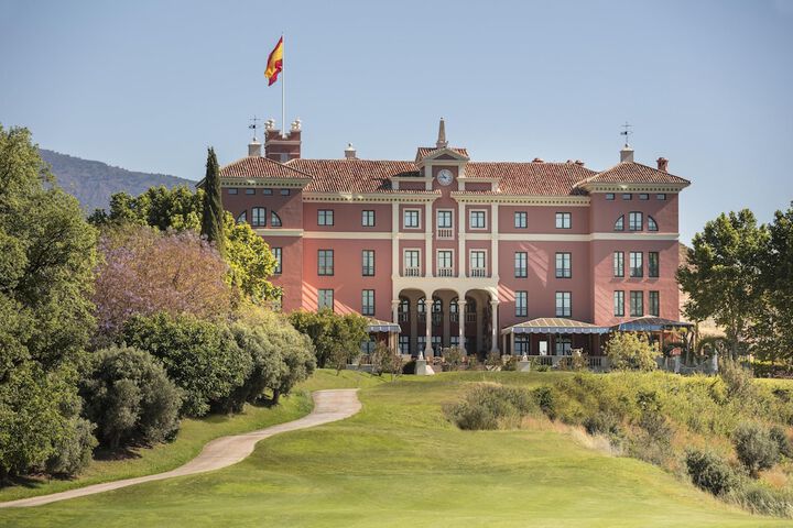 Anantara Villa Padierna Palace Benahavís Marbella Resort - a Leading hotel of the world in Benahavis