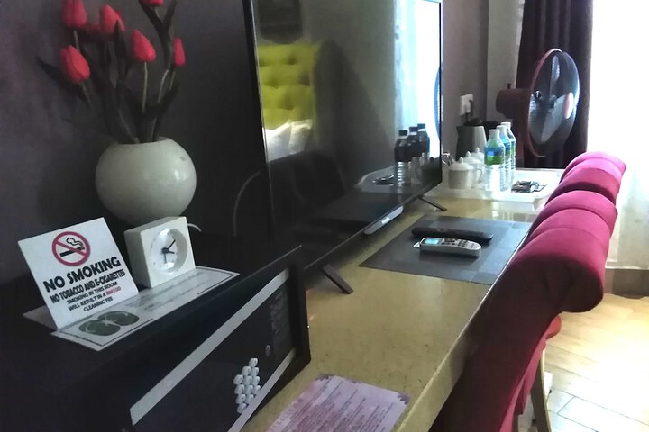 Room 47 of 63