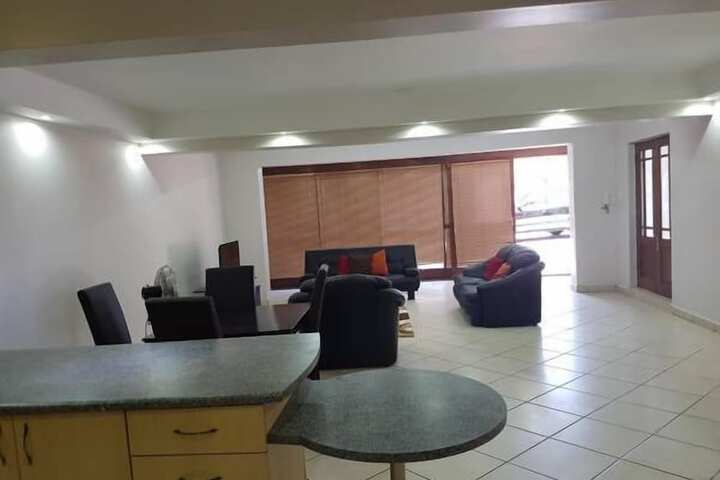Room 21 of 28