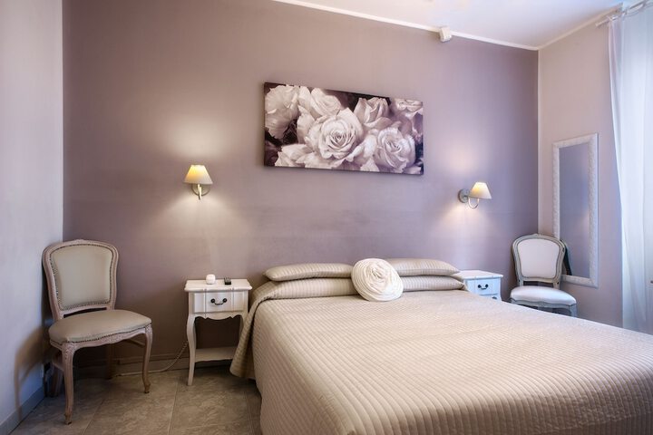 Room 8 of 40