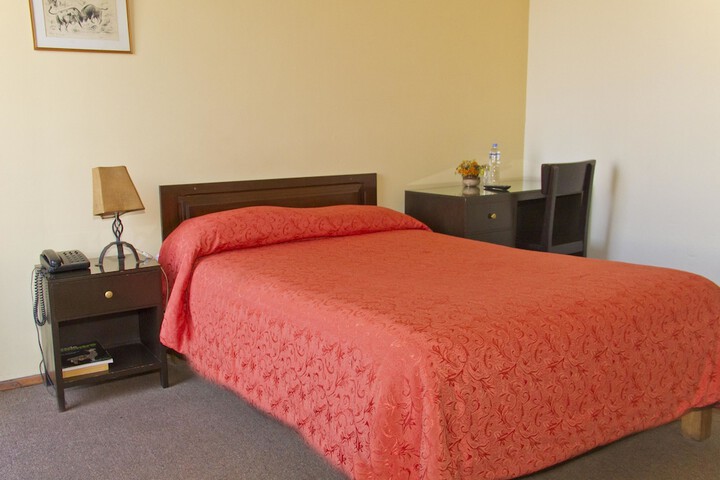 Room 28 of 86