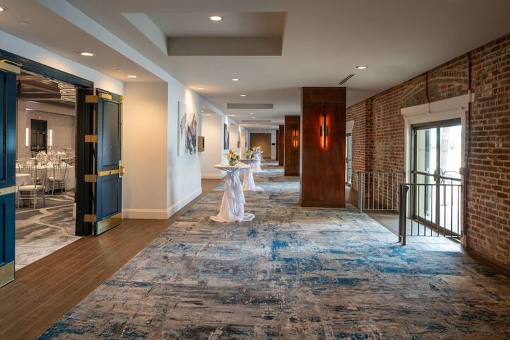 Banquet hall