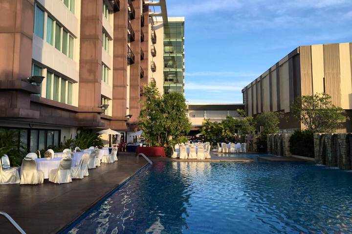 Pool 45 of 56