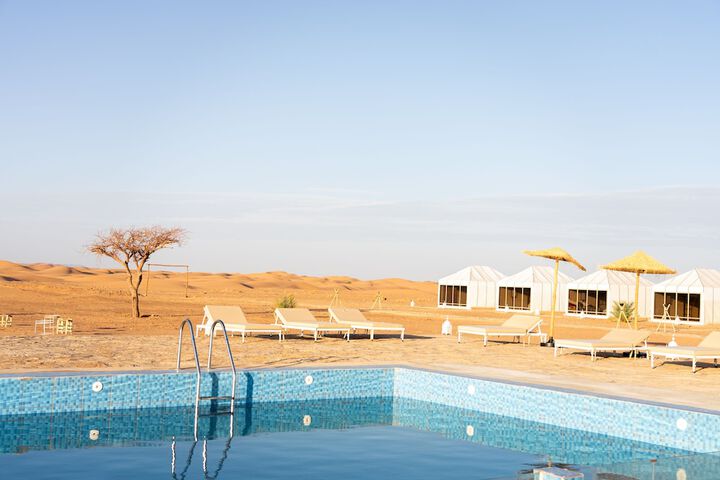Pool 16 of 28