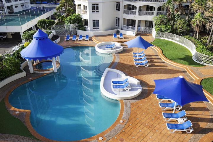Pool 39 of 54