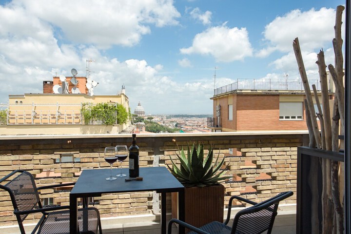 Terrace/Patio 210 of 270