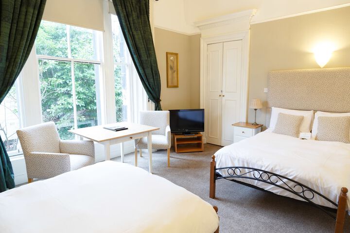 Room 21 of 108