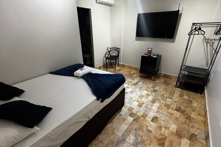 Room 62 of 80