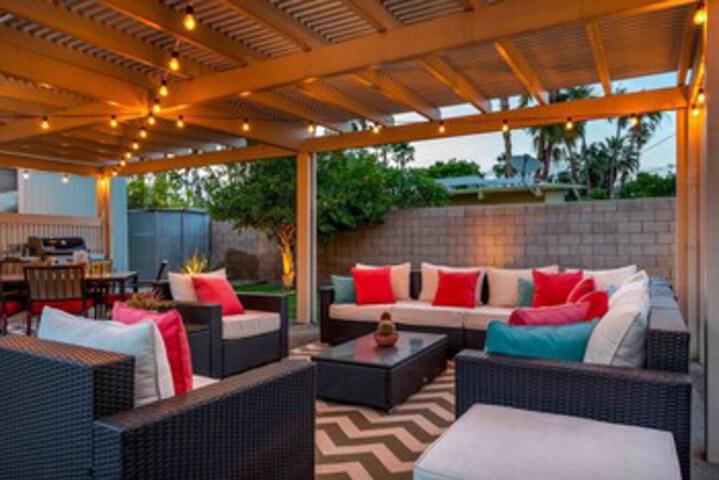 Terrace/Patio 2 of 52