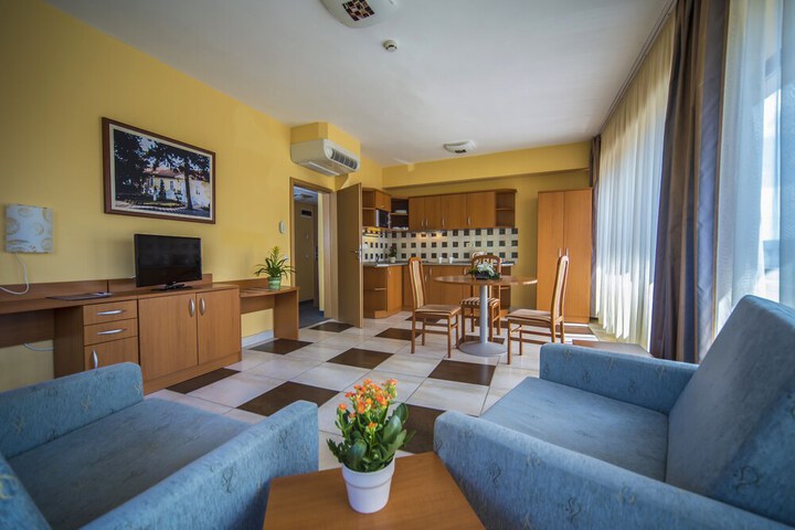 Room 20 of 31