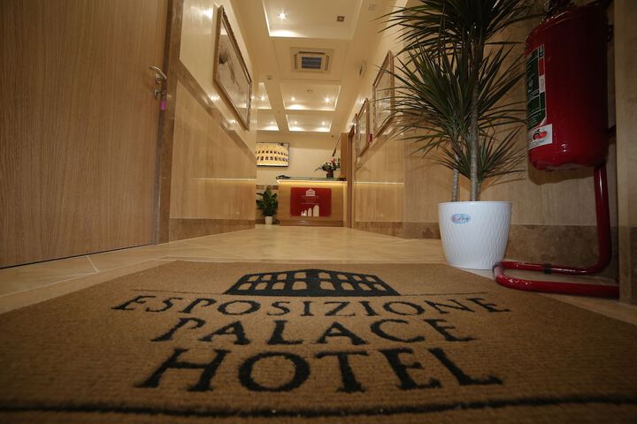 Hotel 2 of 64