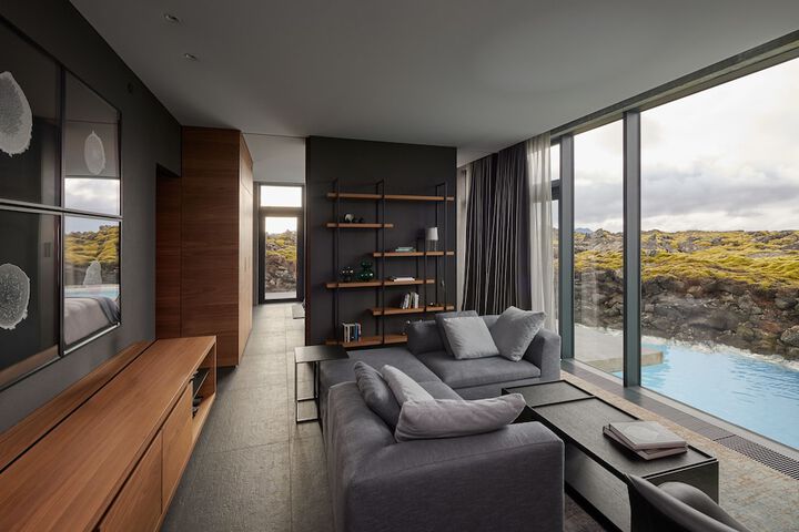Room 4 of 48