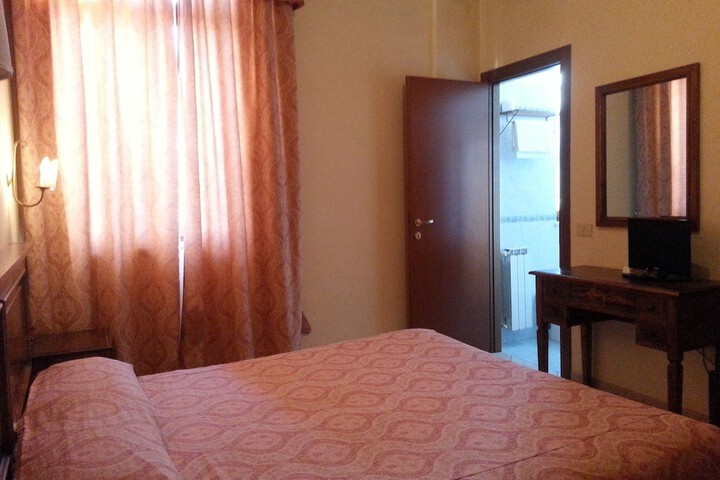 Room 19 of 72