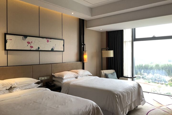 Room 29 of 65