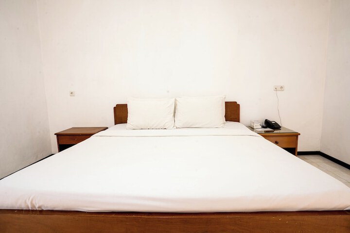 Room 17 of 80