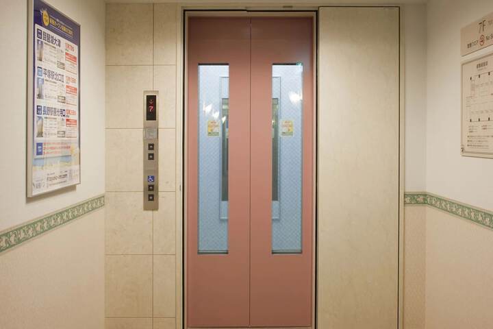 Elevator