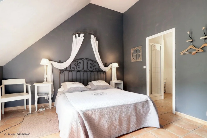 Room 3 of 14