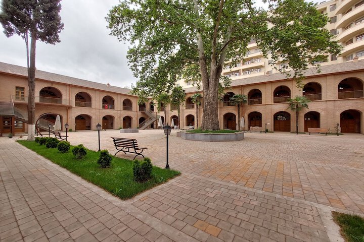Hotel 4 of 16