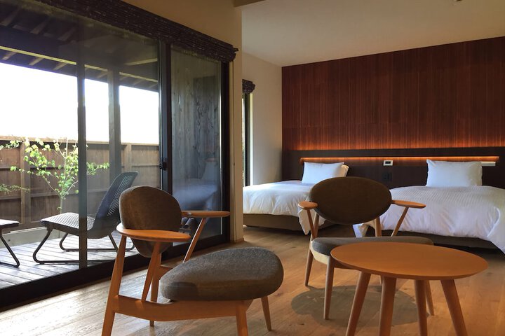 Room 6 of 39