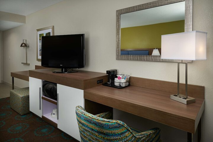 1 King Bed with Refrigerator, Microwave (22 of 29)