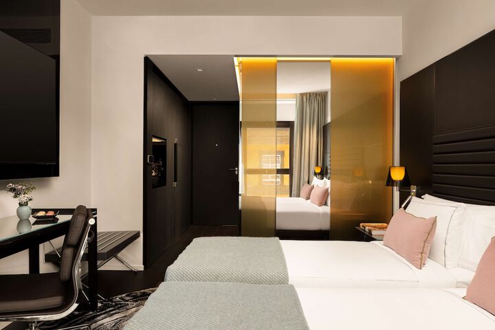 Room 64 of 171