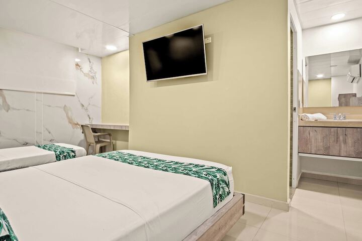 Room 16 of 53