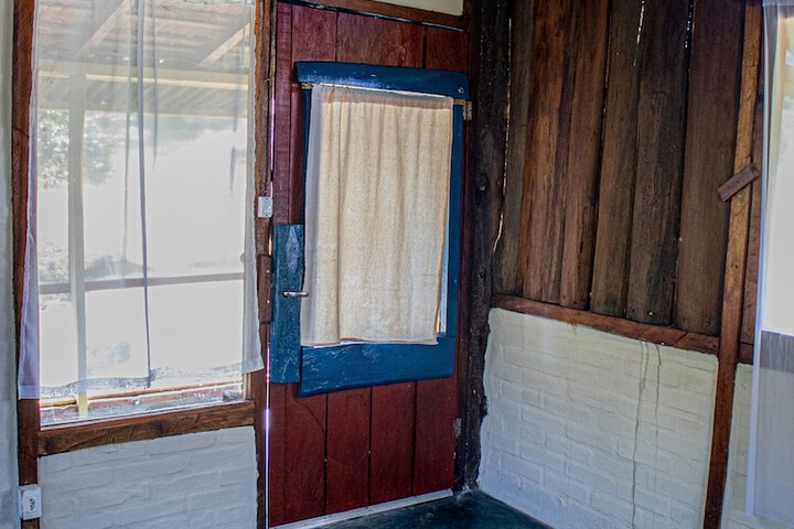 Room 208 of 513