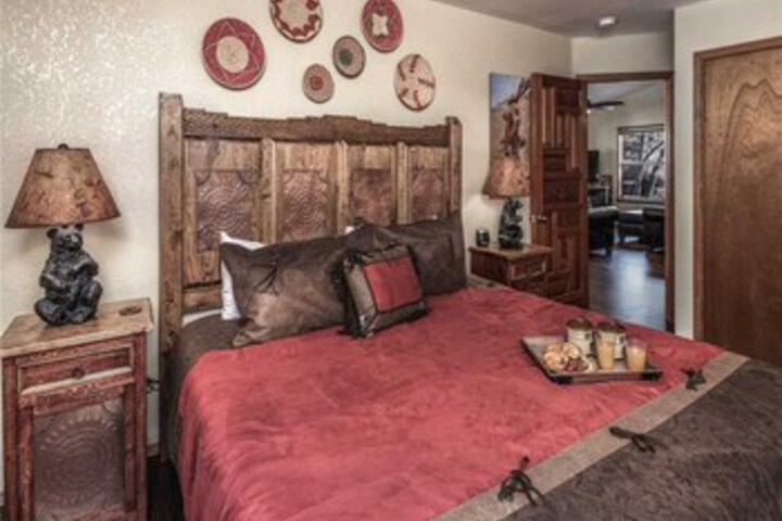 Room 44 of 47