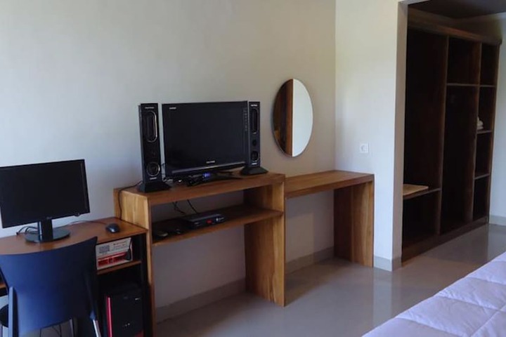 Room 5 of 26