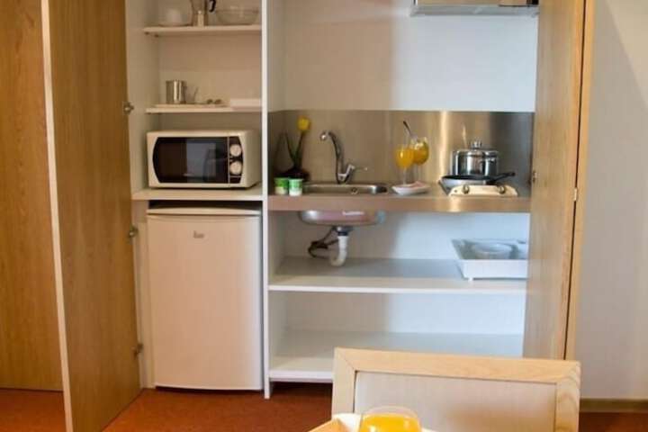 Private kitchenette