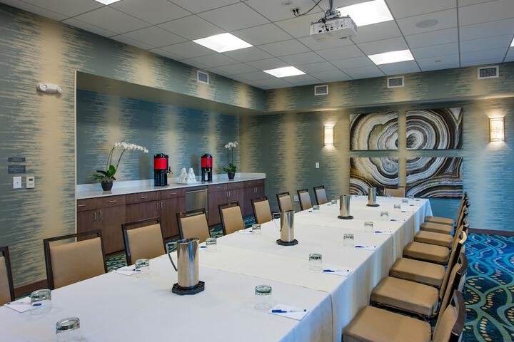 Meeting facility