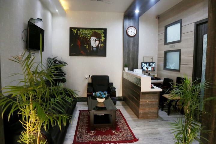 Business Center 53 of 60