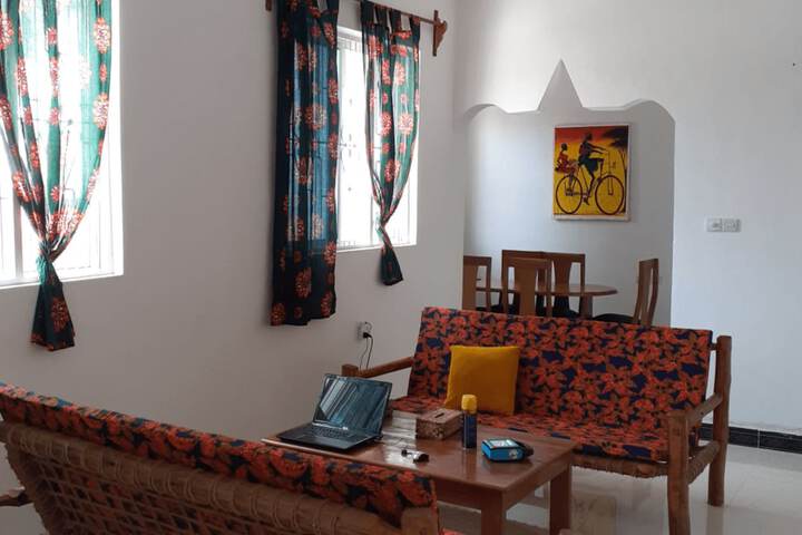 Room 14 of 48