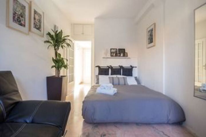 Room 19 of 52