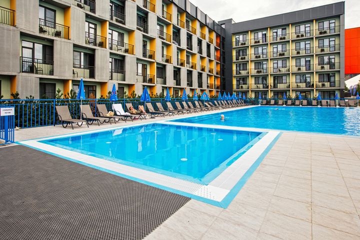 Svezhiy Veter Hotel