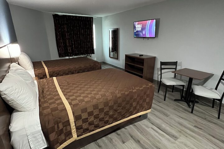 Room 2 of 14