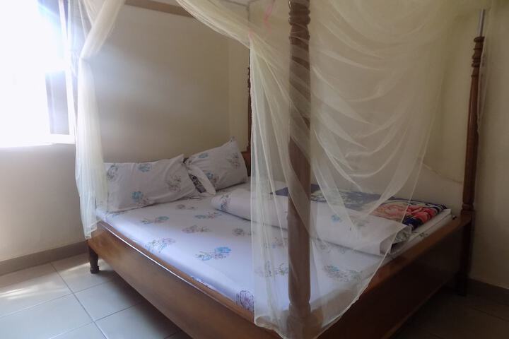 Room 15 of 43