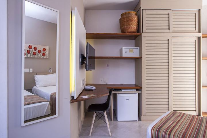 Room 54 of 139
