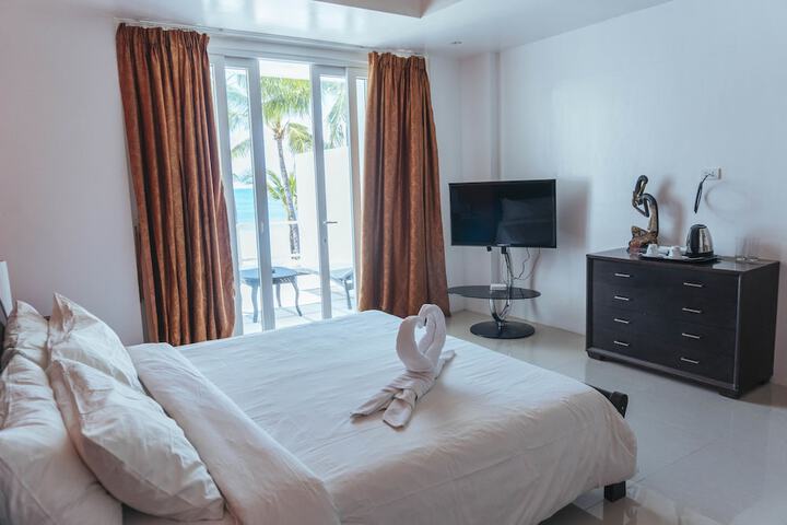 Room 20 of 296