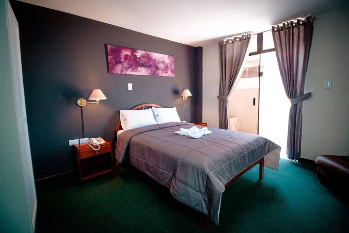 Room 14 of 36