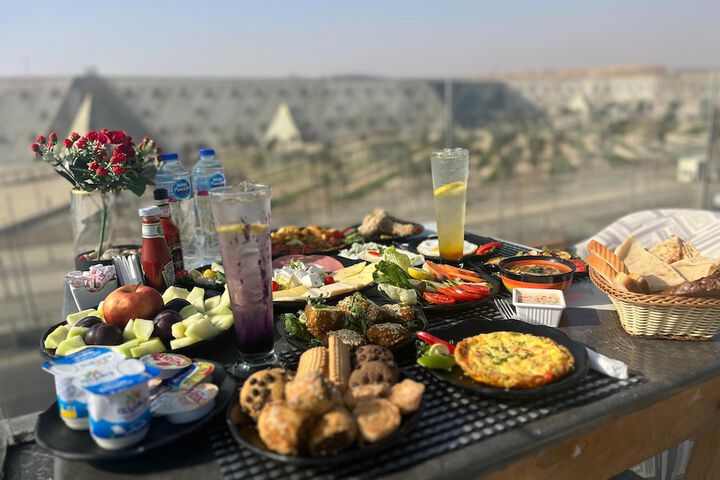 Breakfast/Coffee Service 101 of 109